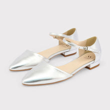 Load image into Gallery viewer, Made in Italia Ballet flats