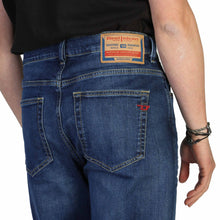 Load image into Gallery viewer, Diesel Jeans