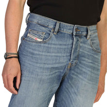 Load image into Gallery viewer, Diesel Jeans